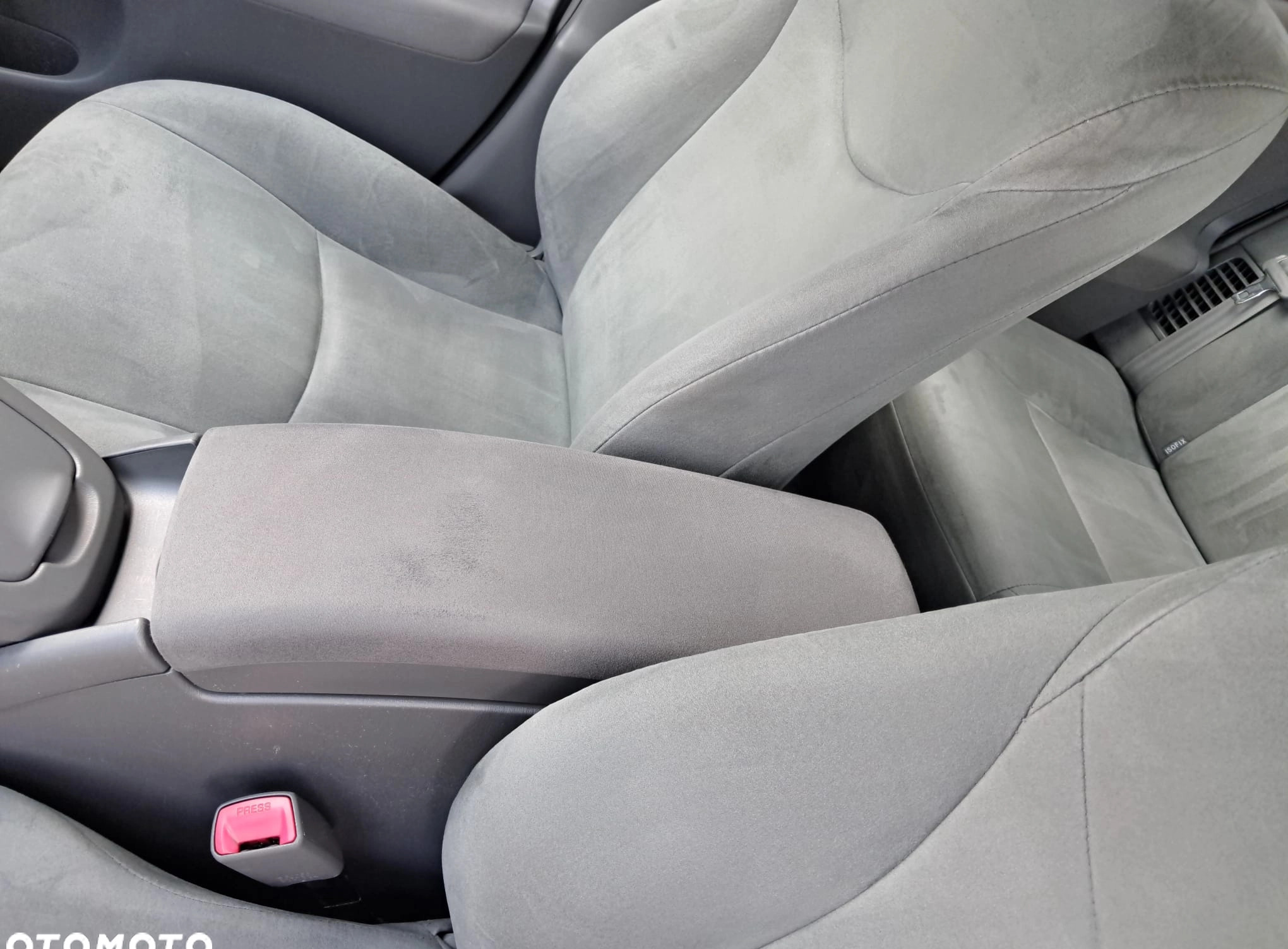 Toyota Prius cena 35000 przebieg: 383400, rok produkcji 2010 z Kostrzyn nad Odrą małe 301